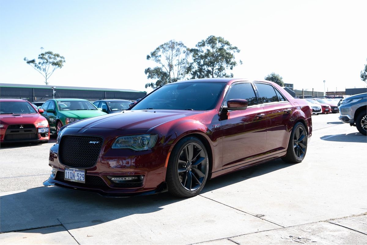2021 Chrysler 300 SRT Core LX
