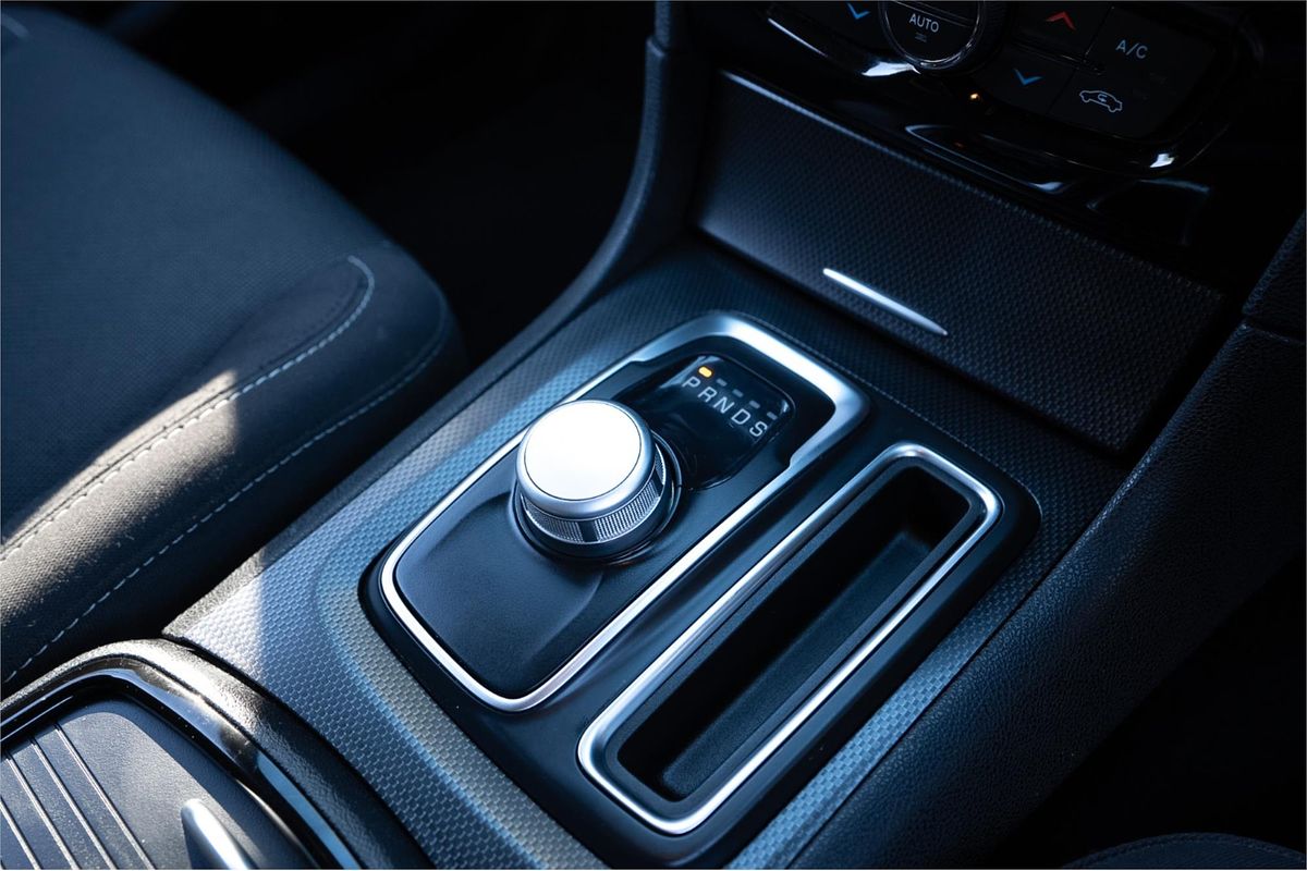 2021 Chrysler 300 SRT Core LX