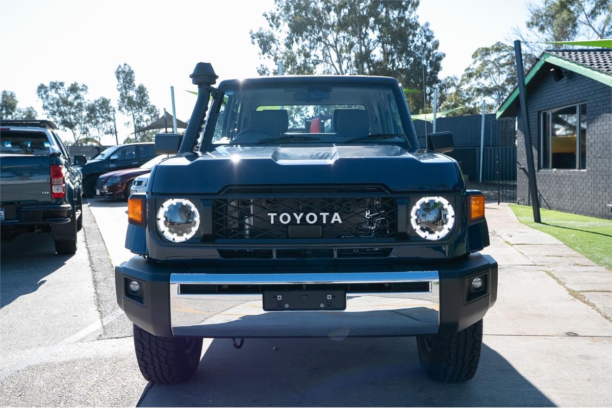 2025 Toyota LANDCRUISER 70 SERIES LC79 GXL + DIFF LOCKS GDJL79R 4X4