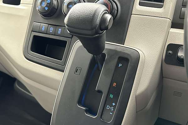2019 Toyota Hiace GDH300R LWB