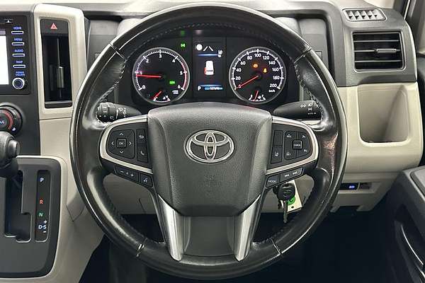 2019 Toyota Hiace Commuter GDH322R