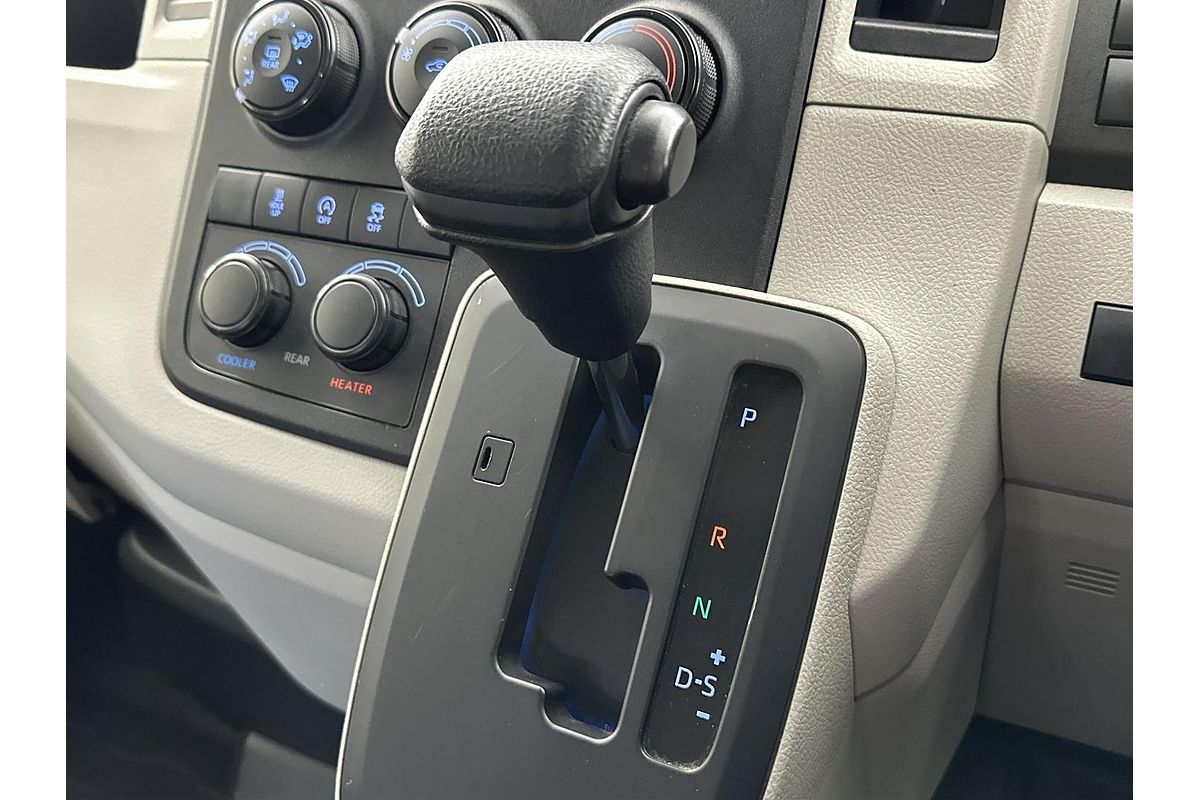 2019 Toyota Hiace Commuter GDH322R