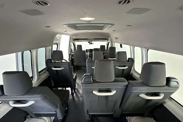 2019 Toyota Hiace Commuter GDH322R