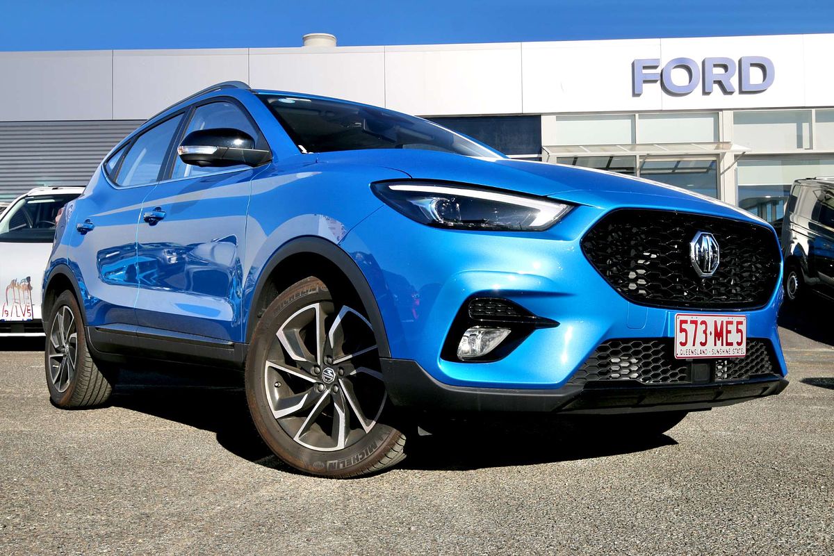 2023 MG ZST Essence