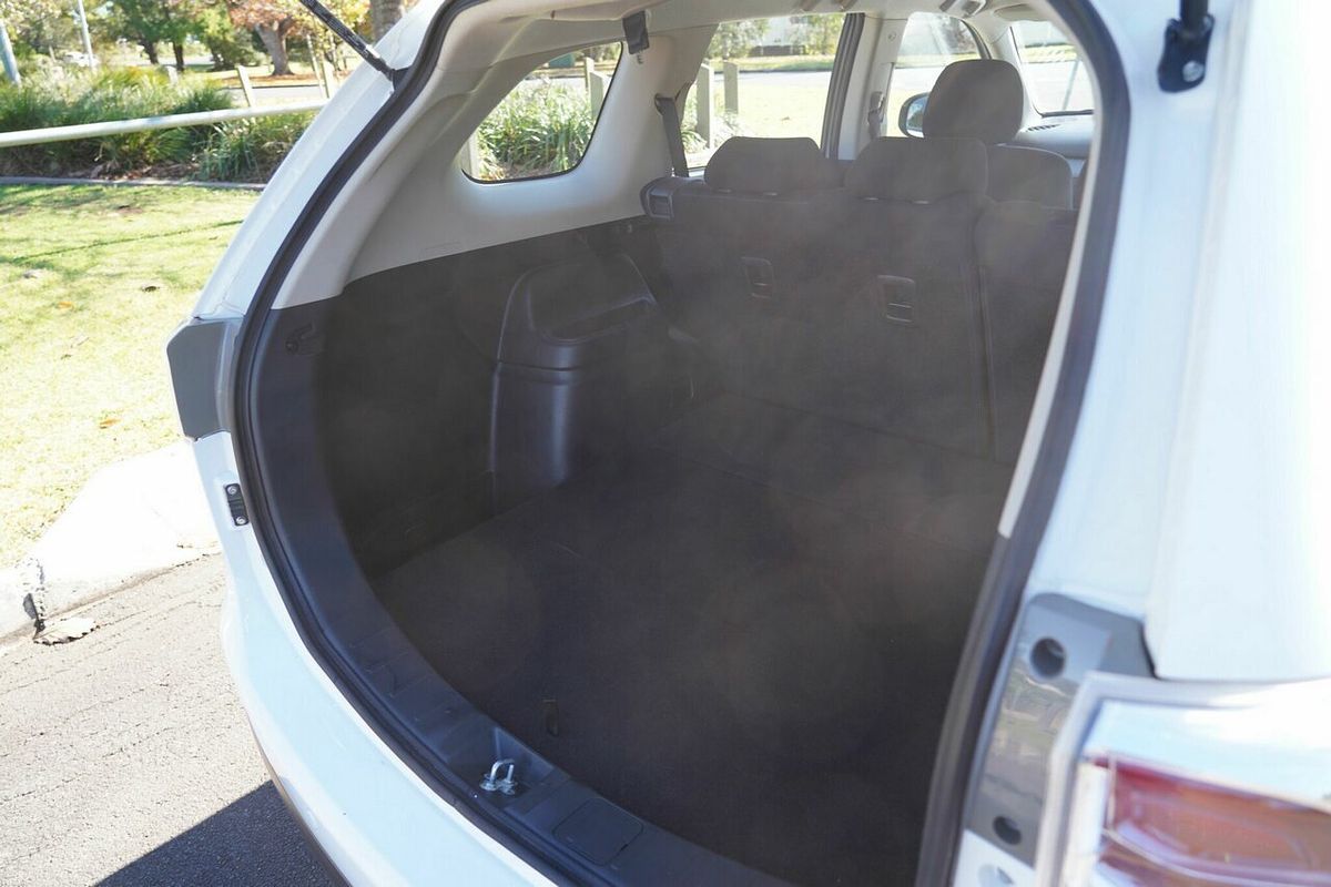 2013 Mitsubishi Outlander ES ZJ