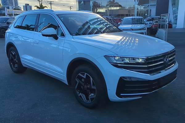 2025 Volkswagen Touareg 170TDI RC