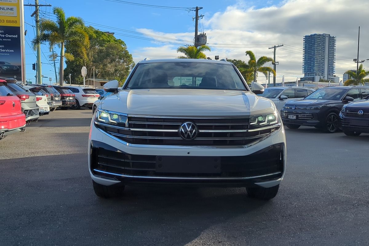 2025 Volkswagen Touareg 170TDI RC