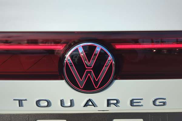 2025 Volkswagen Touareg 170TDI RC