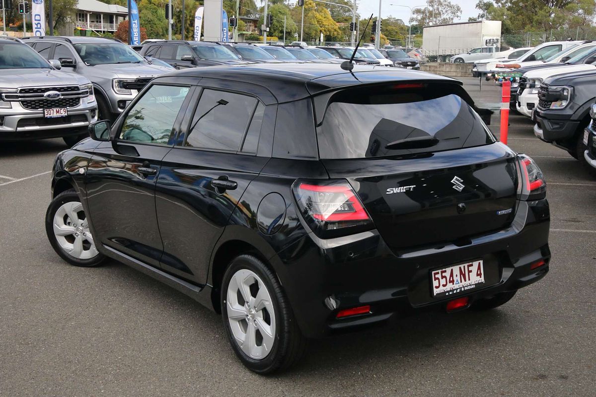 2024 Suzuki Swift Hybrid Plus UZ