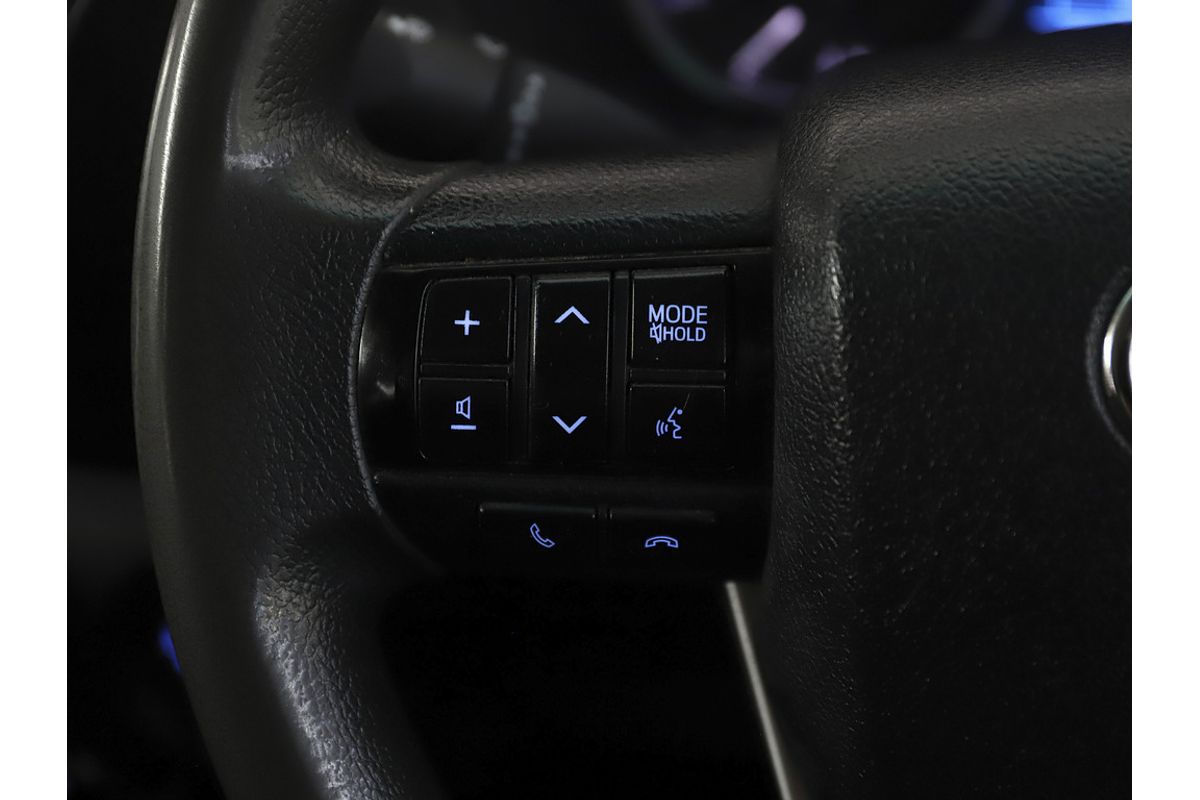 2015 Toyota Hilux SR GUN126R 4X4