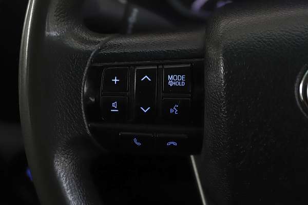 2015 Toyota Hilux SR GUN126R 4X4