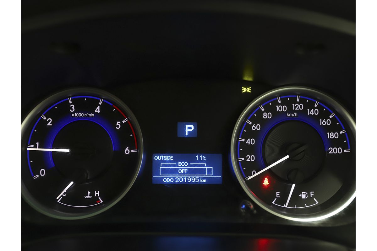 2015 Toyota Hilux SR GUN126R 4X4