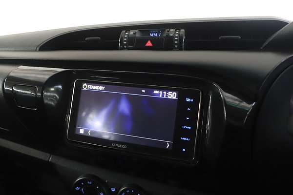 2015 Toyota Hilux SR GUN126R 4X4