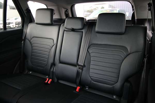 2025 Ford Everest Sport  3.0L