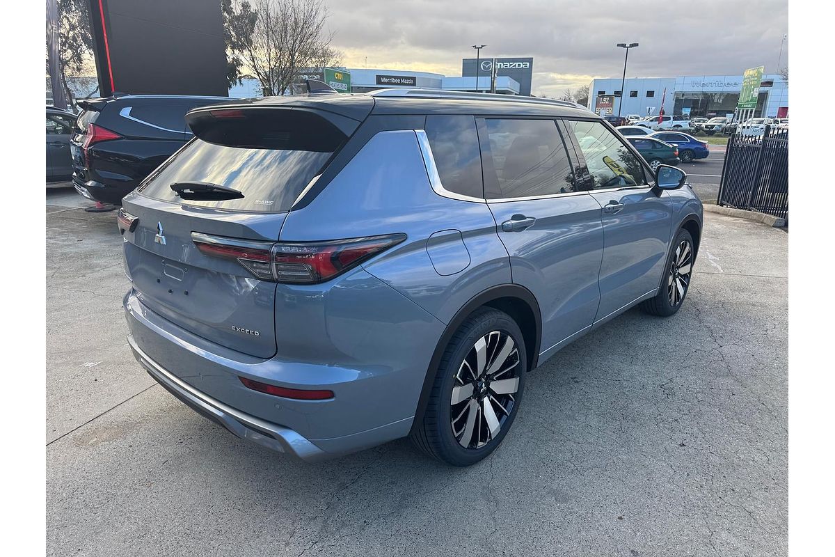 2025 Mitsubishi Outlander Exceed Tourer ZM