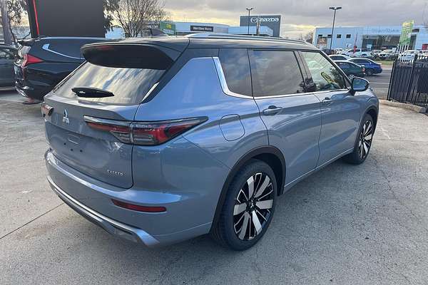 2025 Mitsubishi Outlander Exceed Tourer ZM