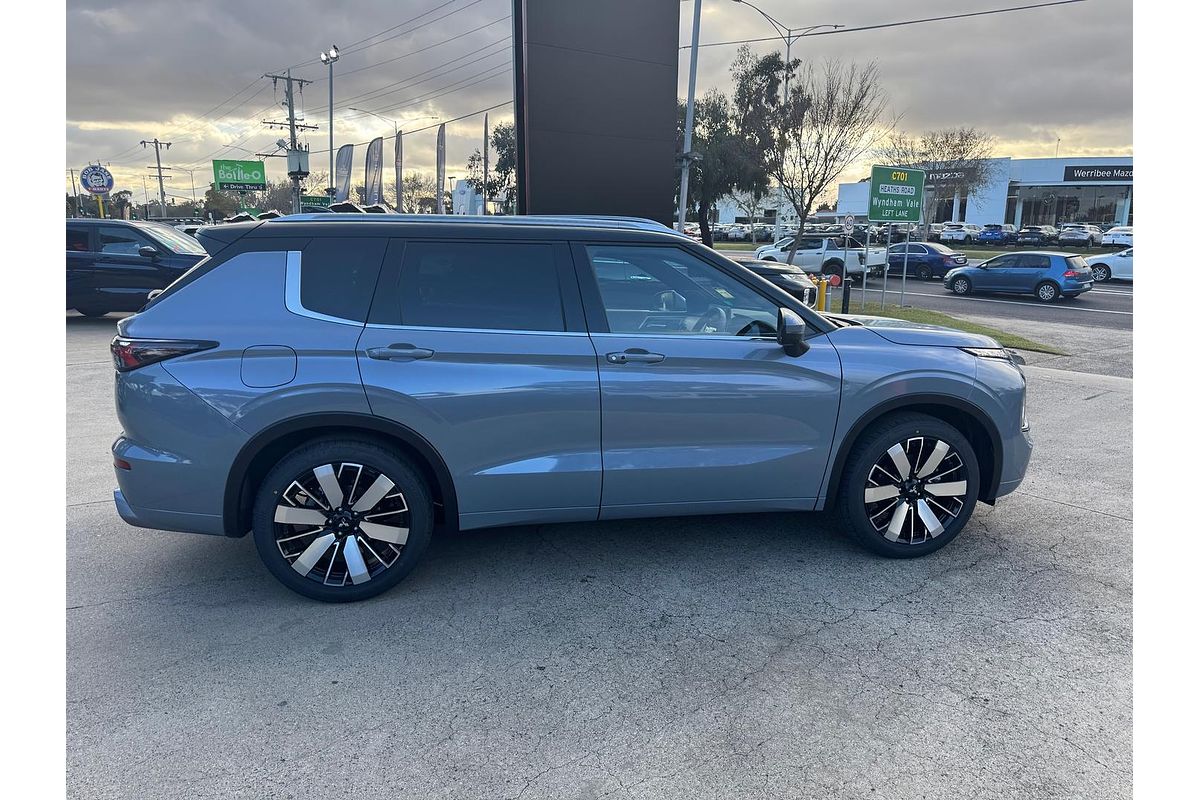 2025 Mitsubishi Outlander Exceed Tourer ZM