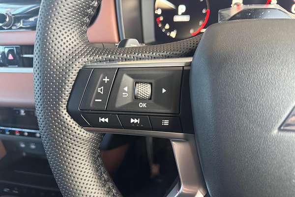 2025 Mitsubishi Outlander Exceed Tourer ZM