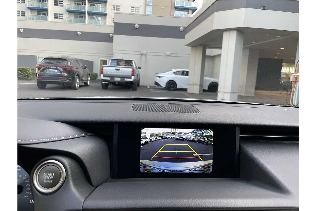 2017 Lexus IS