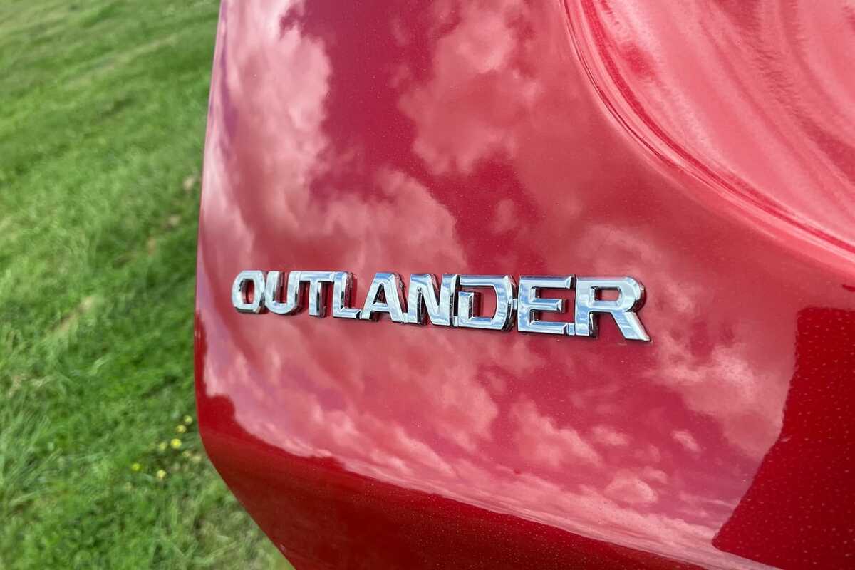 2018 Mitsubishi Outlander LS ZL