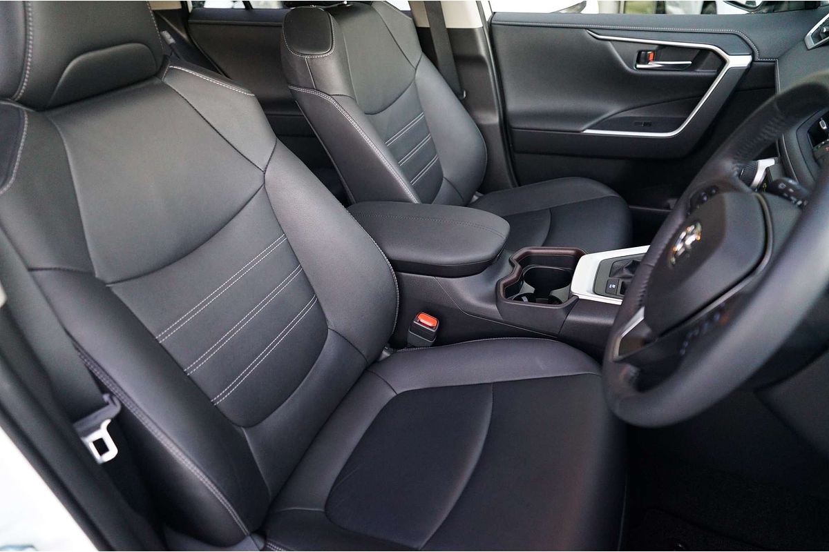 2021 Toyota RAV4 Cruiser AXAH52R