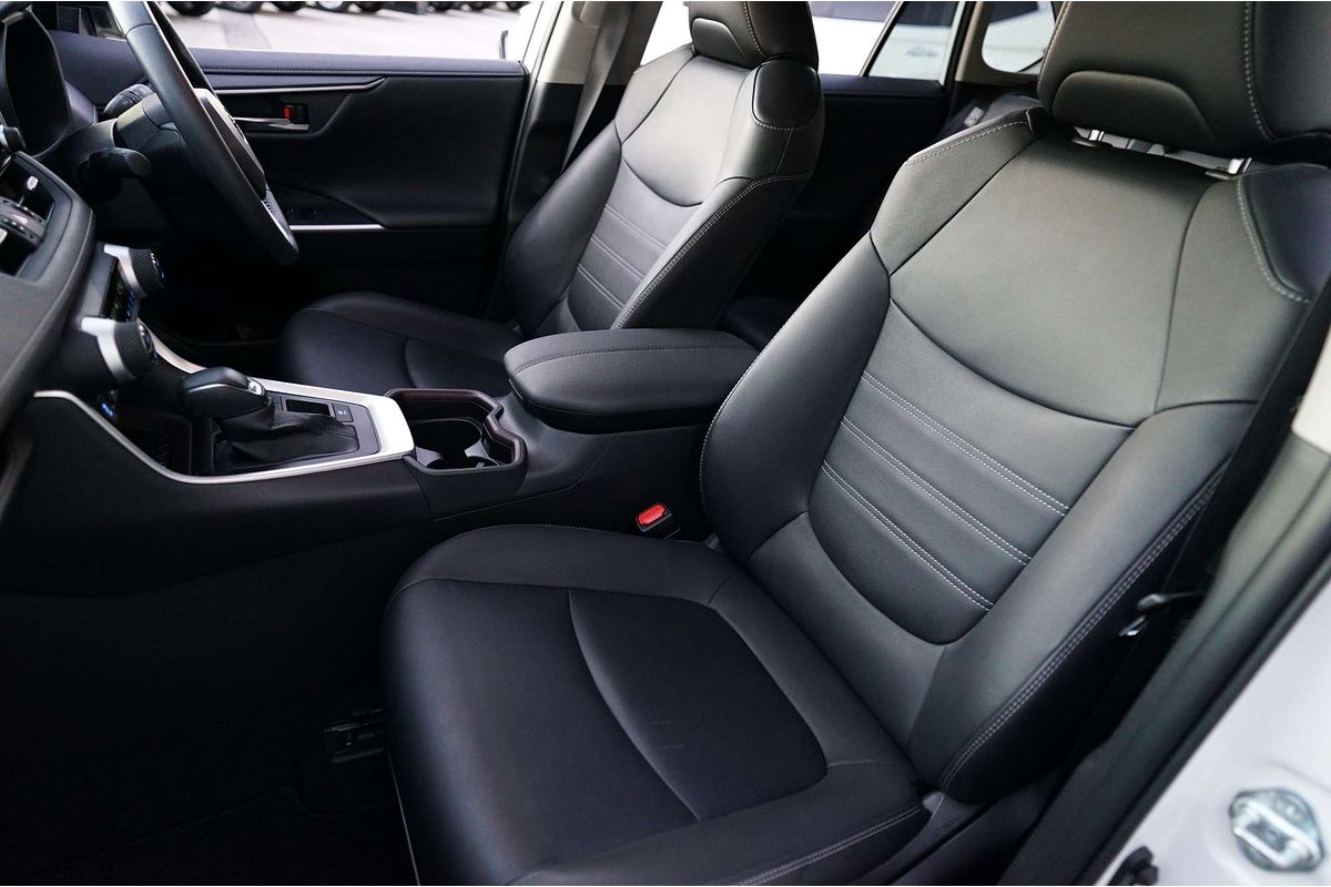 2021 Toyota RAV4 Cruiser AXAH52R