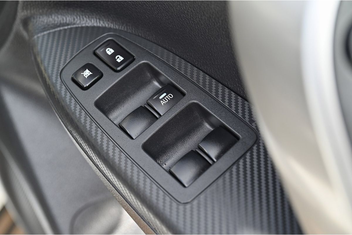 2023 Mitsubishi Eclipse Cross ES YB