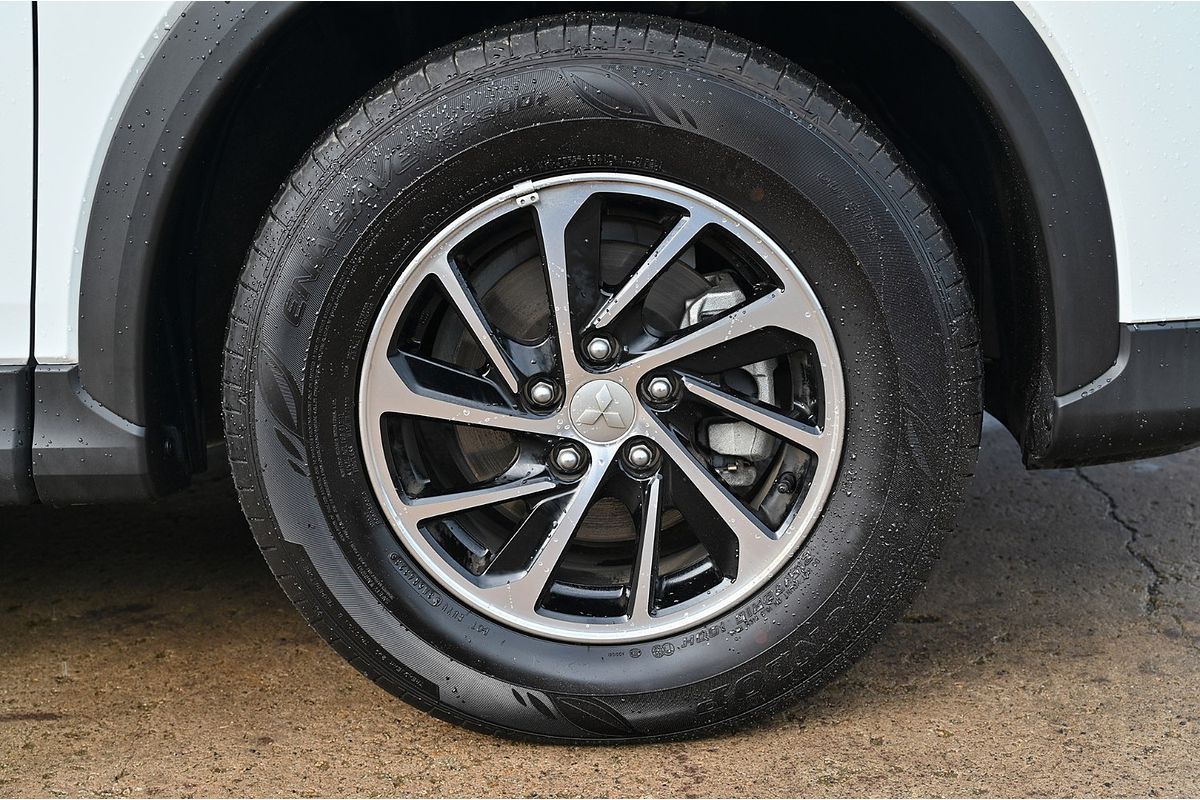 2023 Mitsubishi Eclipse Cross ES YB