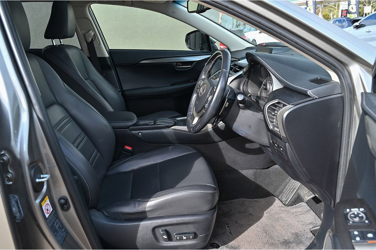 2015 Lexus NX NX200t Luxury AGZ10R
