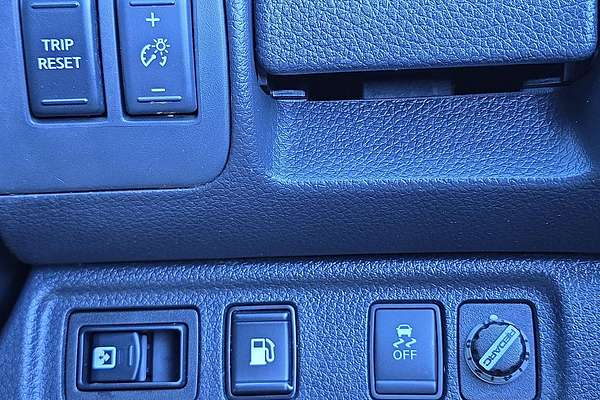 2018 Nissan Navara ST D23 Series 3 4X4