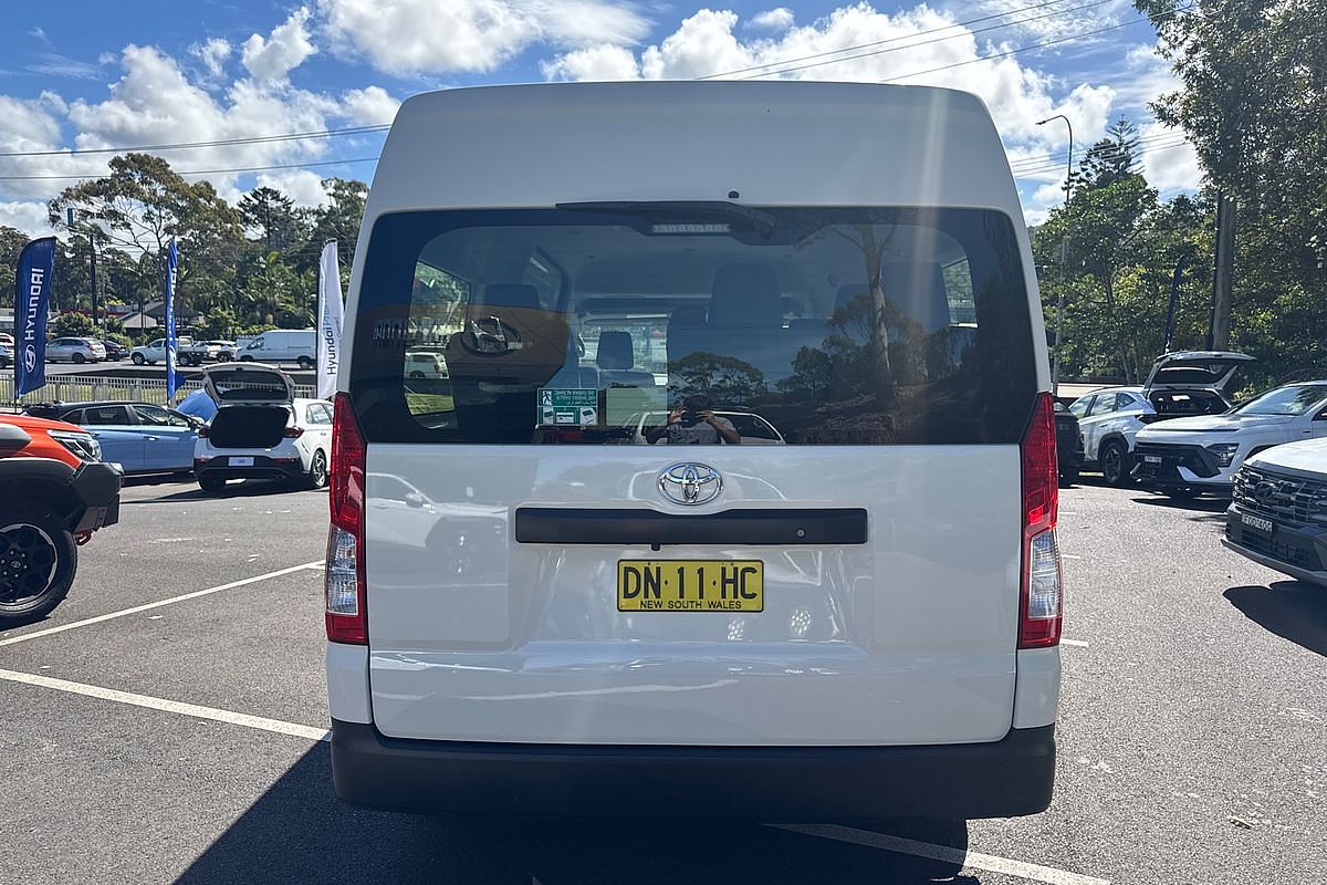 2020 Toyota Hiace Commuter GDH322R