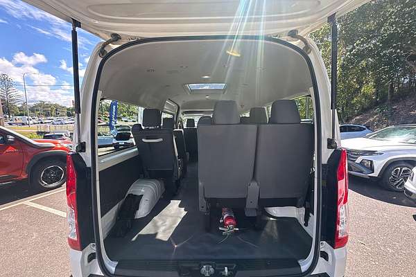 2020 Toyota Hiace Commuter GDH322R