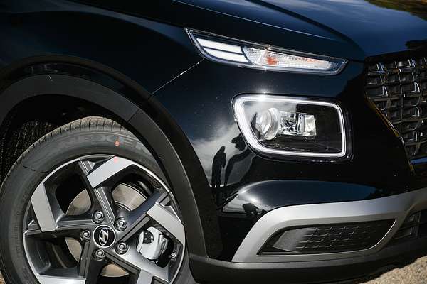 2025 Hyundai Venue Elite QX.V5
