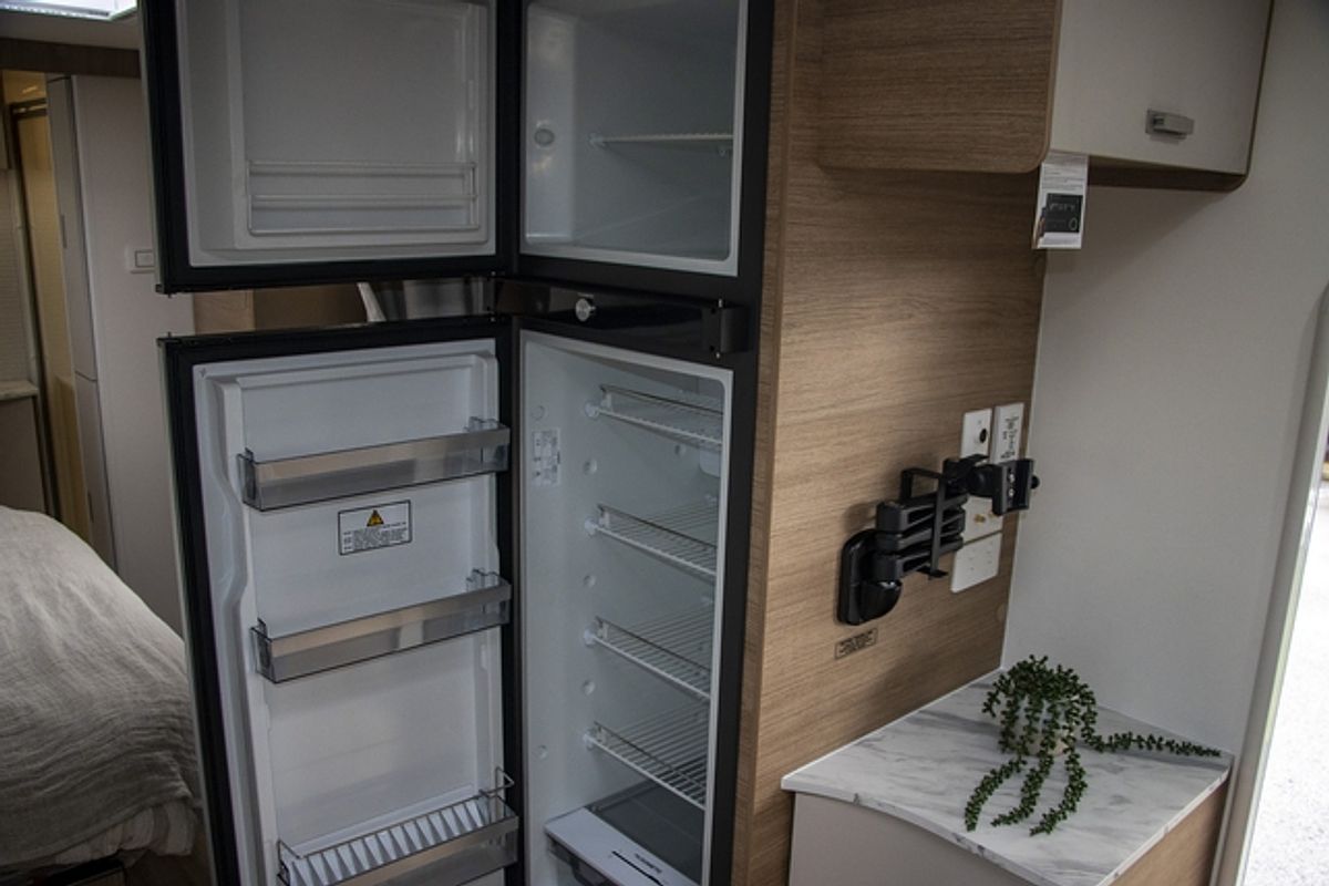 2025 Jayco SILVERLINE CARAVAN 21.65-3.SL-MY25