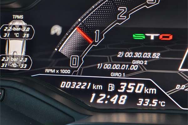 2022 Lamborghini Huracan STO 724