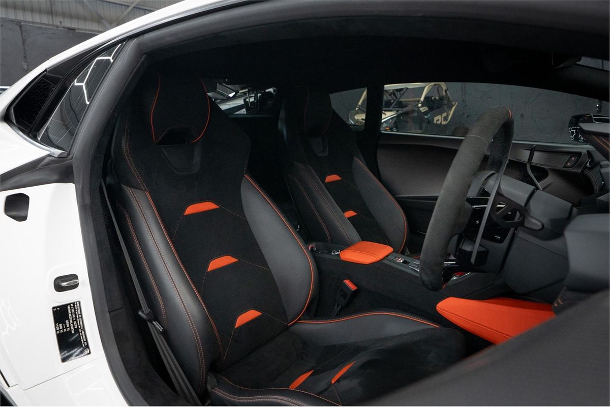 2022 Lamborghini Huracan STO 724