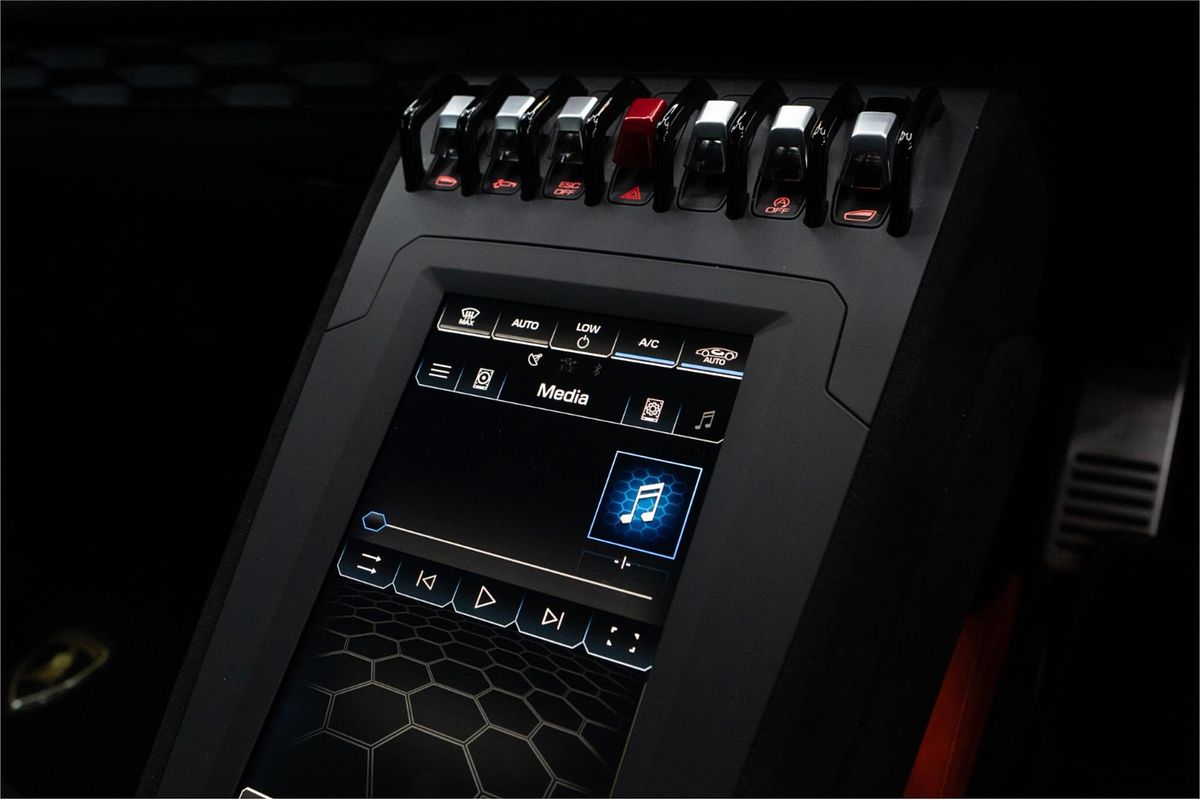 2022 Lamborghini Huracan STO 724