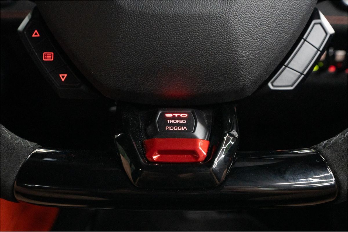 2022 Lamborghini Huracan STO 724