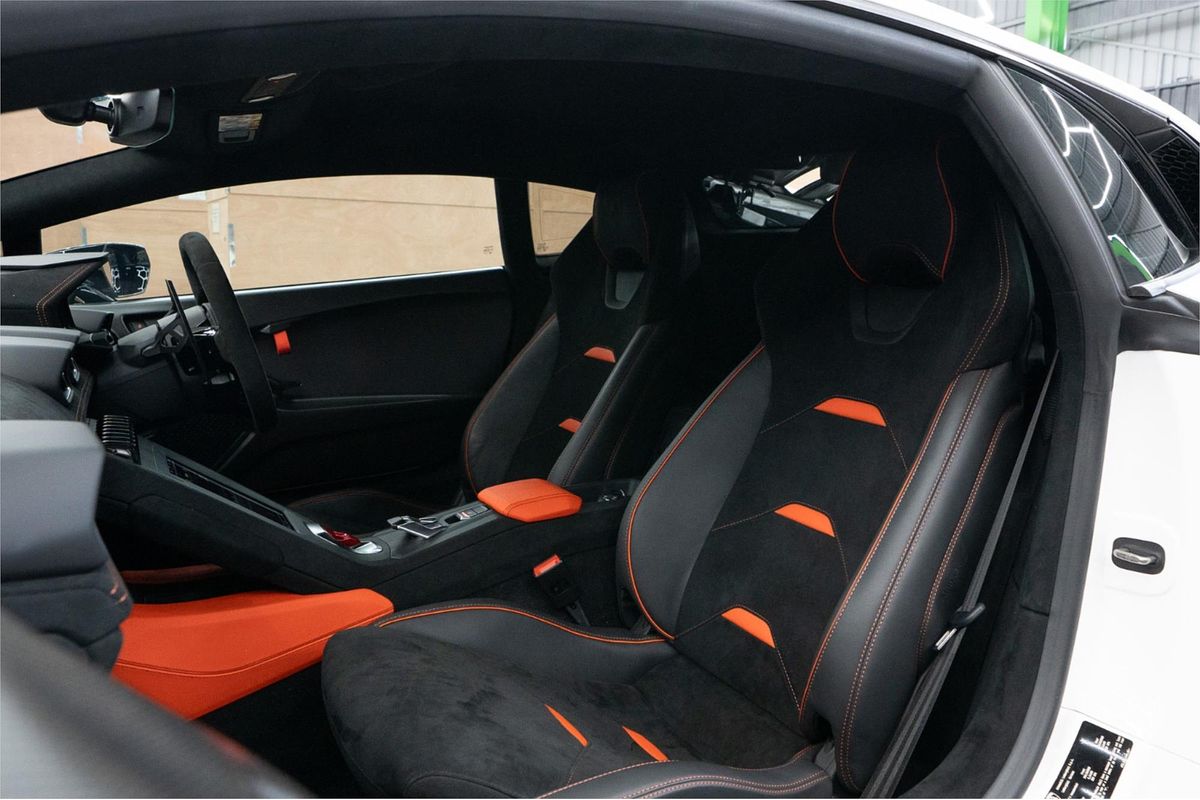 2022 Lamborghini Huracan STO 724