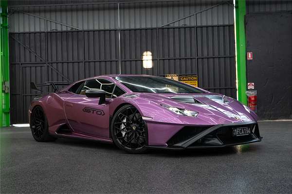 2022 Lamborghini Huracan STO 724