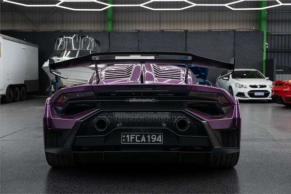 2022 Lamborghini Huracan STO 724