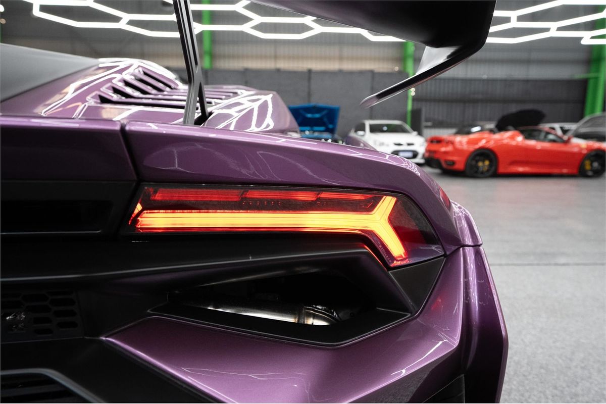 2022 Lamborghini Huracan STO 724