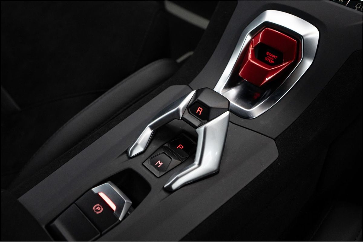 2022 Lamborghini Huracan STO 724
