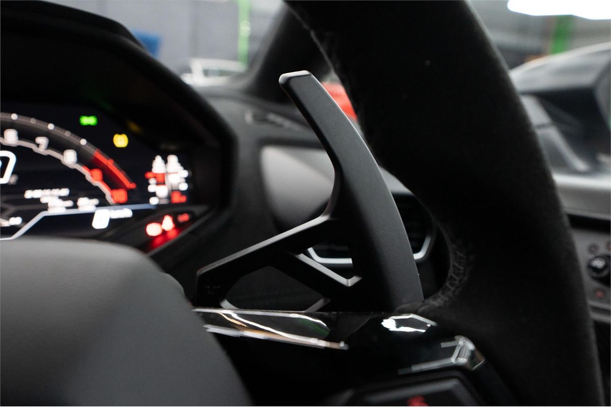 2022 Lamborghini Huracan STO 724