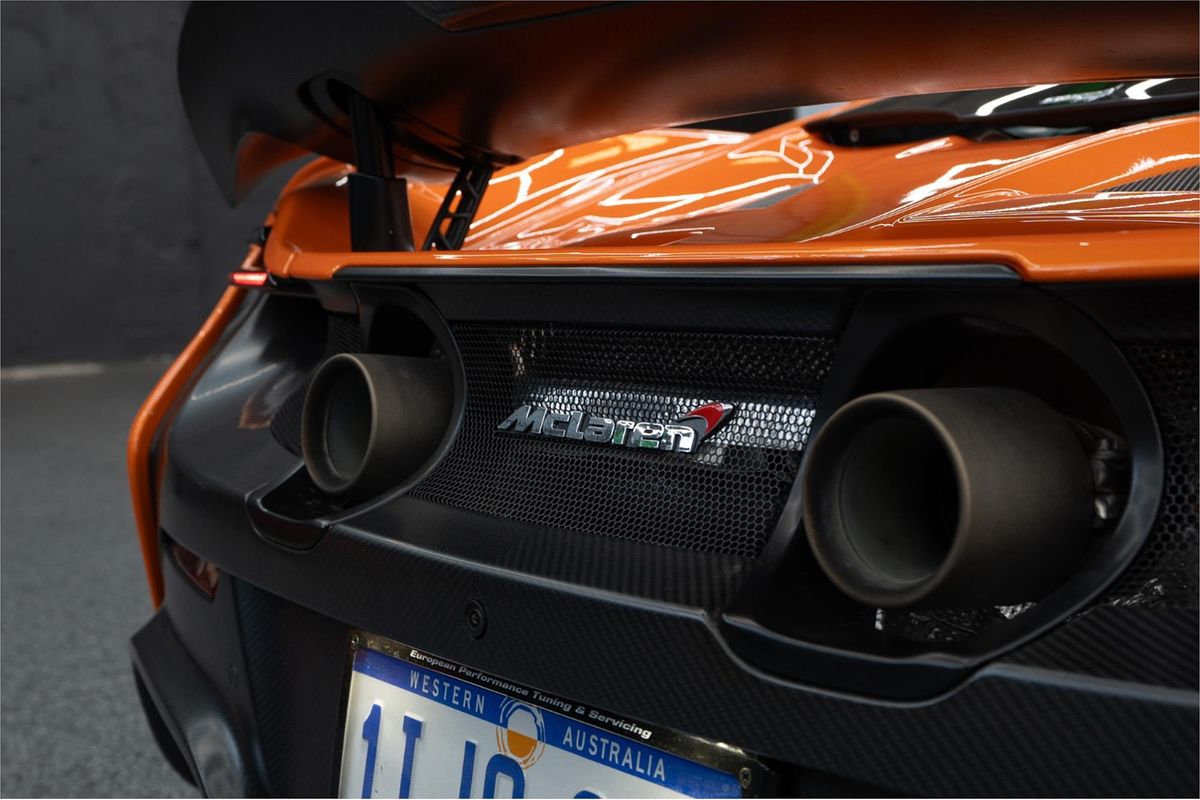 2016 McLaren 675LT