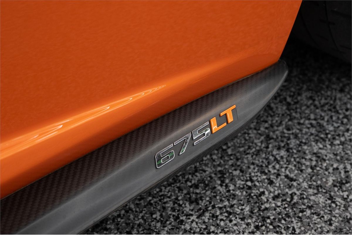 2016 McLaren 675LT
