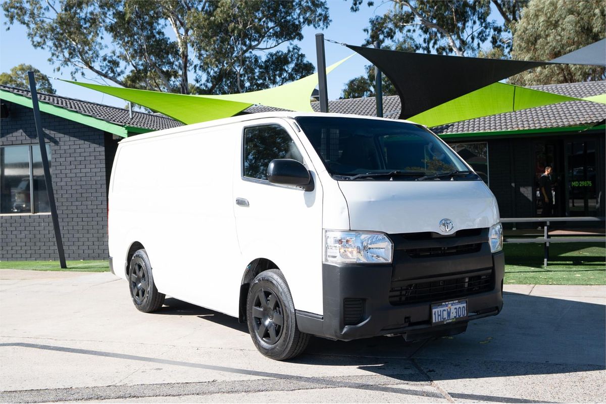 2016 Toyota Hiace TRH201R