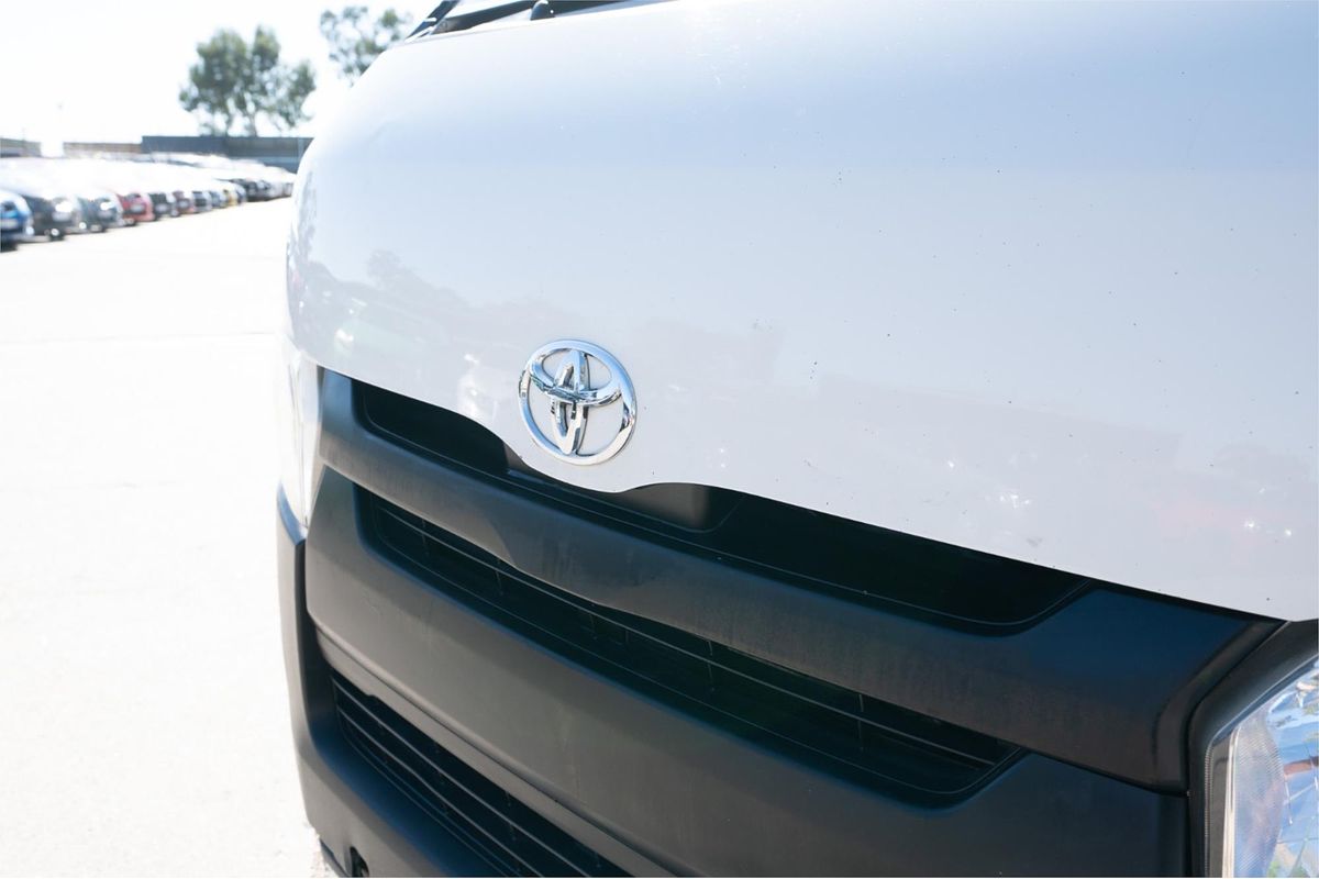 2016 Toyota Hiace TRH201R
