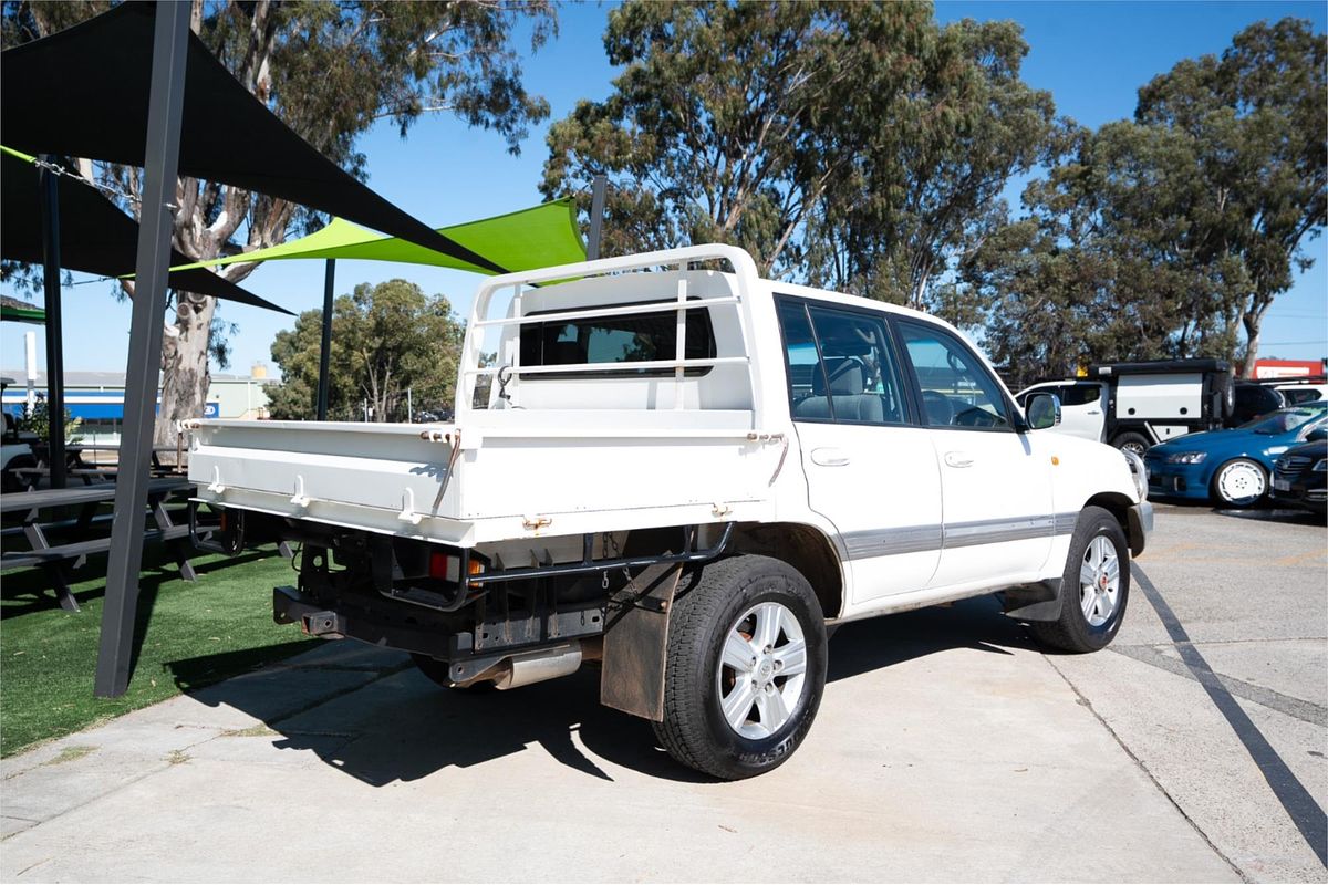 2000 Toyota Landcruiser GXV (4x4)