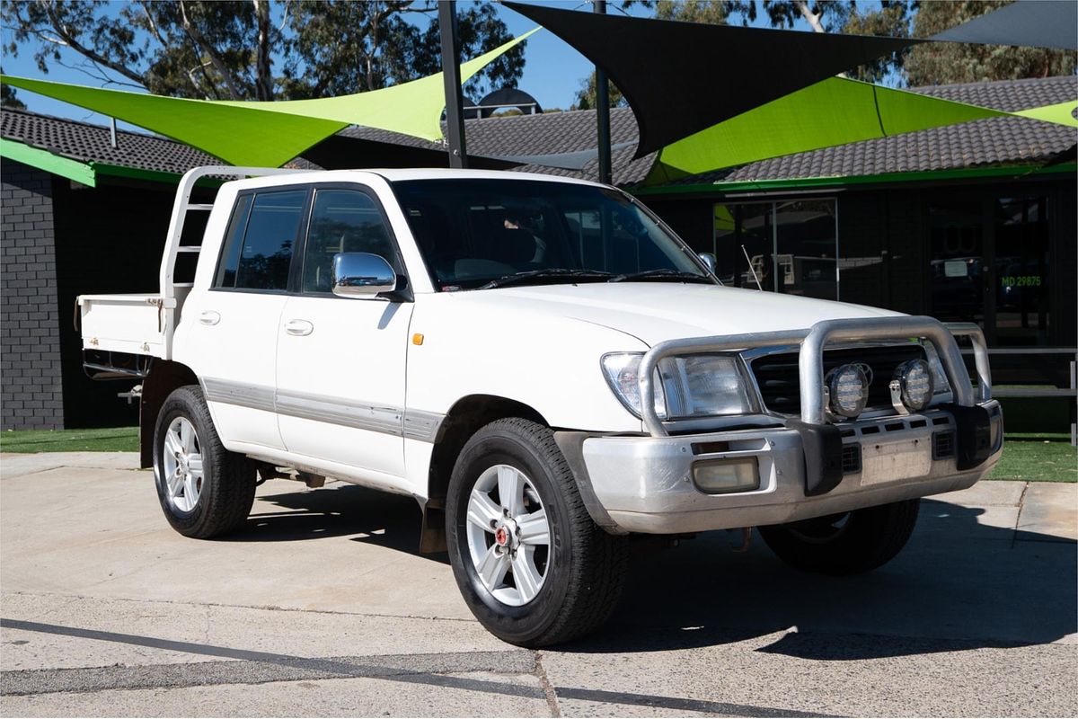 2000 Toyota Landcruiser GXV (4x4)